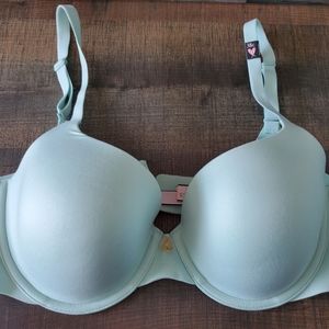 Victoria's secret lightly lined bra
